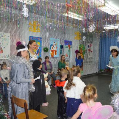 Новогодний утренник для детей дошкольного возраста